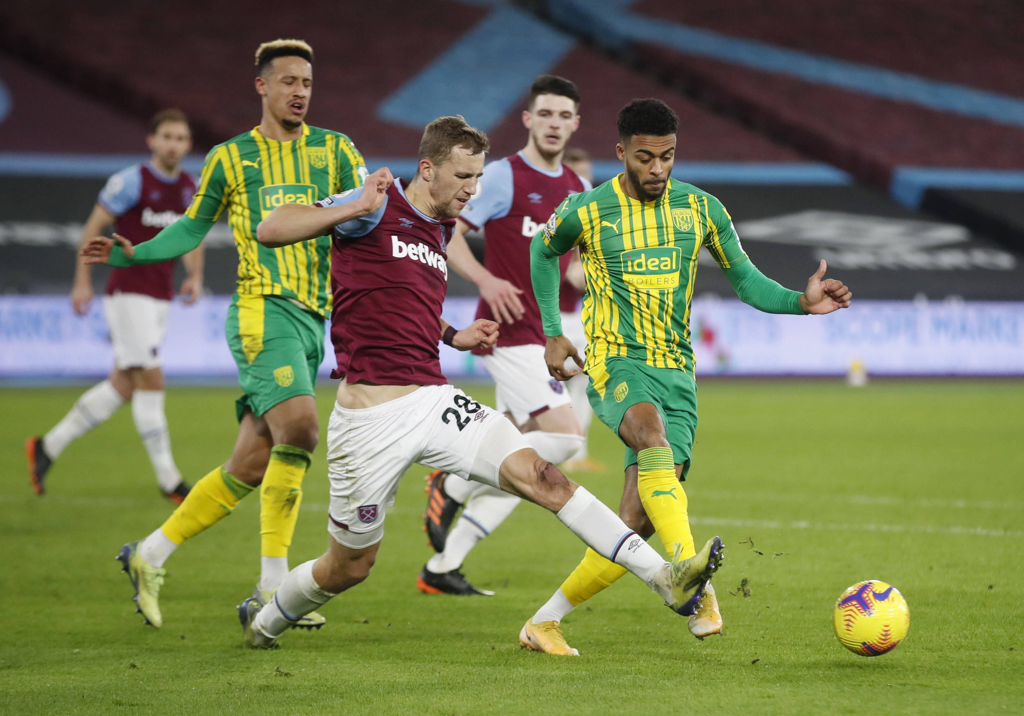 而球迷的支 而球迷的支